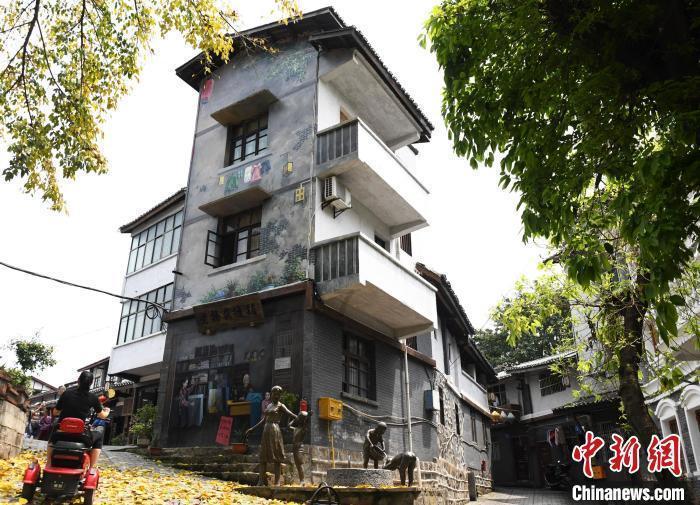 小猫钓鱼游戏龙王版有船